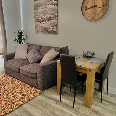 Holgate Hideout Apartment ยอร์ค ภายนอก รูปภาพ